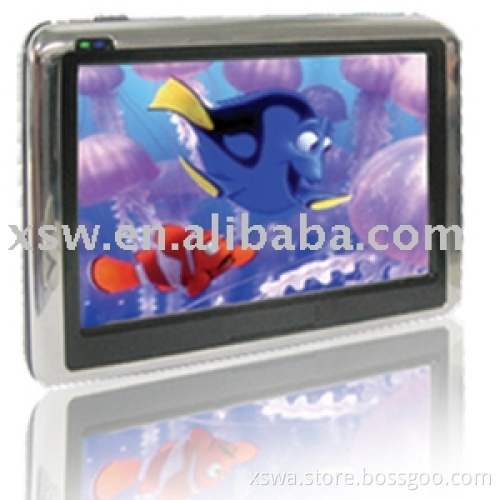 handset navigation with 4.3 inch touch screen and FM